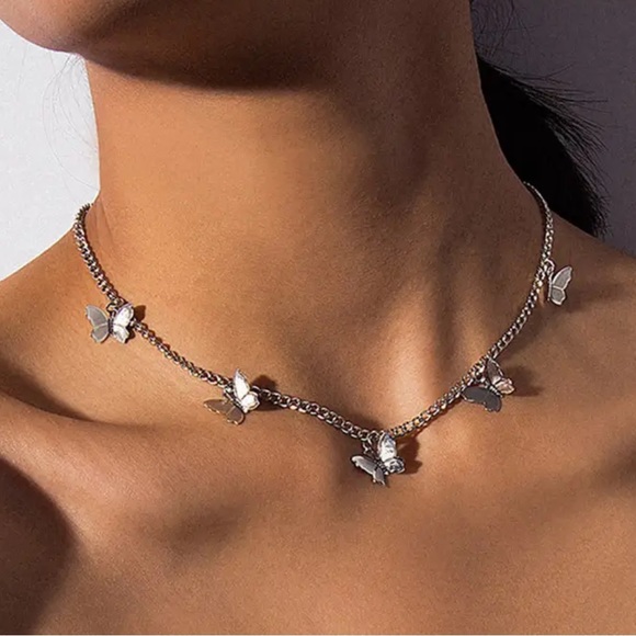 Jewelry - Silver Butterfly Necklace